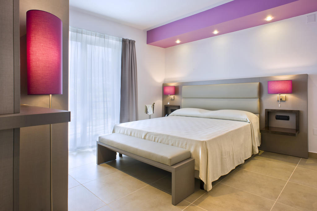 Chez Le Sourire Hotel Giffoni Valle Piana Bilik gambar