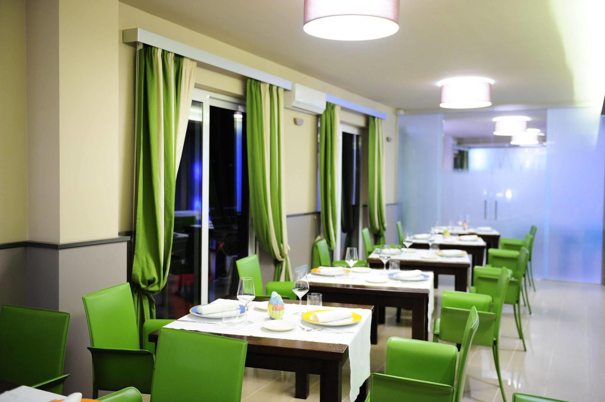 Chez Le Sourire Hotel Giffoni Valle Piana Luaran gambar